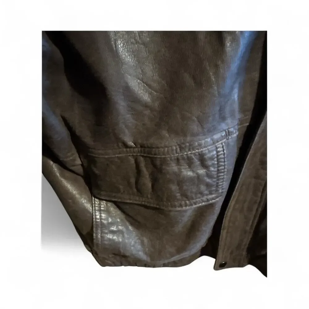 Classic Men's Brown Leather Jacket - Brand Unspecified